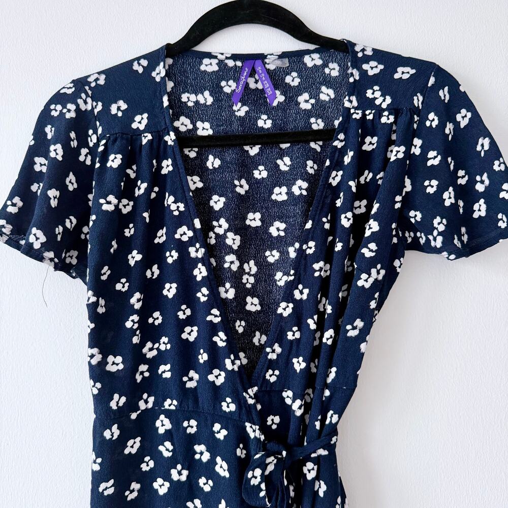 Seraphine Navy Floral Wrap Midi Dress – Size US 4 - Picture 3 of 5